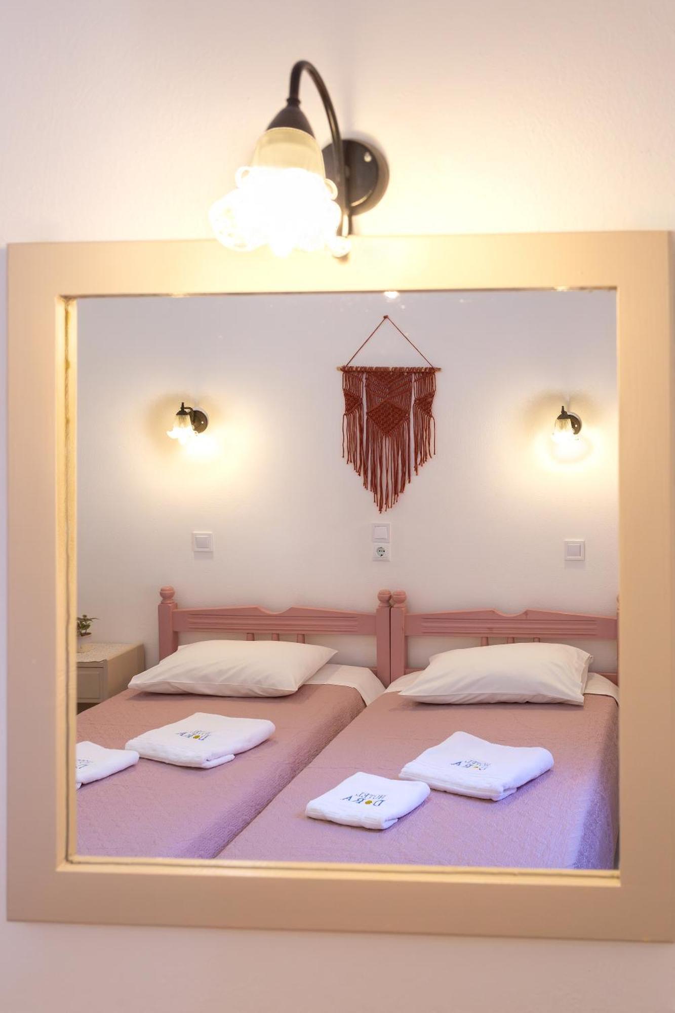 Dora'S Studios & Apartments Megas Gialos - Nites Ngoại thất bức ảnh