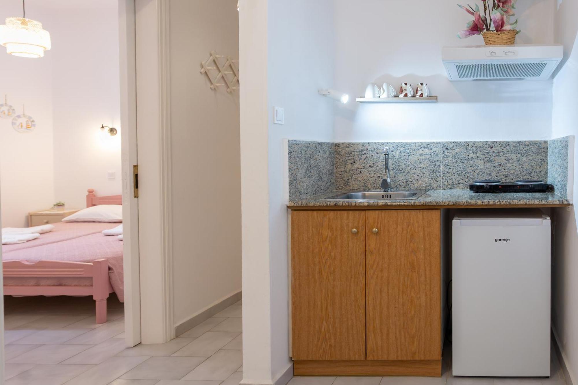 Dora'S Studios & Apartments Megas Gialos - Nites Ngoại thất bức ảnh